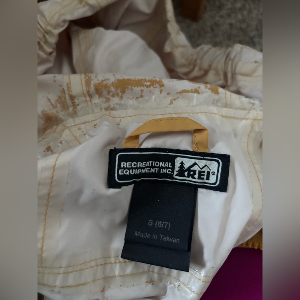 REI Rainshell Jacket - Picture 4 of 5